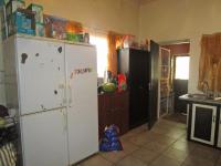 Kitchen - 14 square meters of property in De Deur