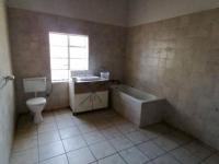 Bathroom 1 of property in Brandfort