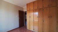 Bed Room 1 - 11 square meters of property in Waterval East