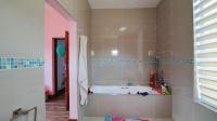 Bathroom 1 - 9 square meters of property in The Hills
