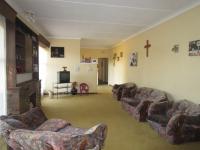 Lounges - 29 square meters of property in Westonaria