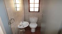 Guest Toilet - 3 square meters of property in Kosmosdal