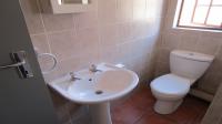 Bathroom 1 - 4 square meters of property in Kosmosdal