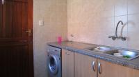 Kitchen - 8 square meters of property in Kosmosdal