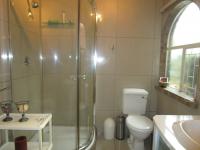 Bathroom 1 - 7 square meters of property in Brackendowns