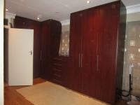 Main Bedroom - 53 square meters of property in Brackendowns