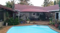 Entertainment - 25 square meters of property in Brackendowns