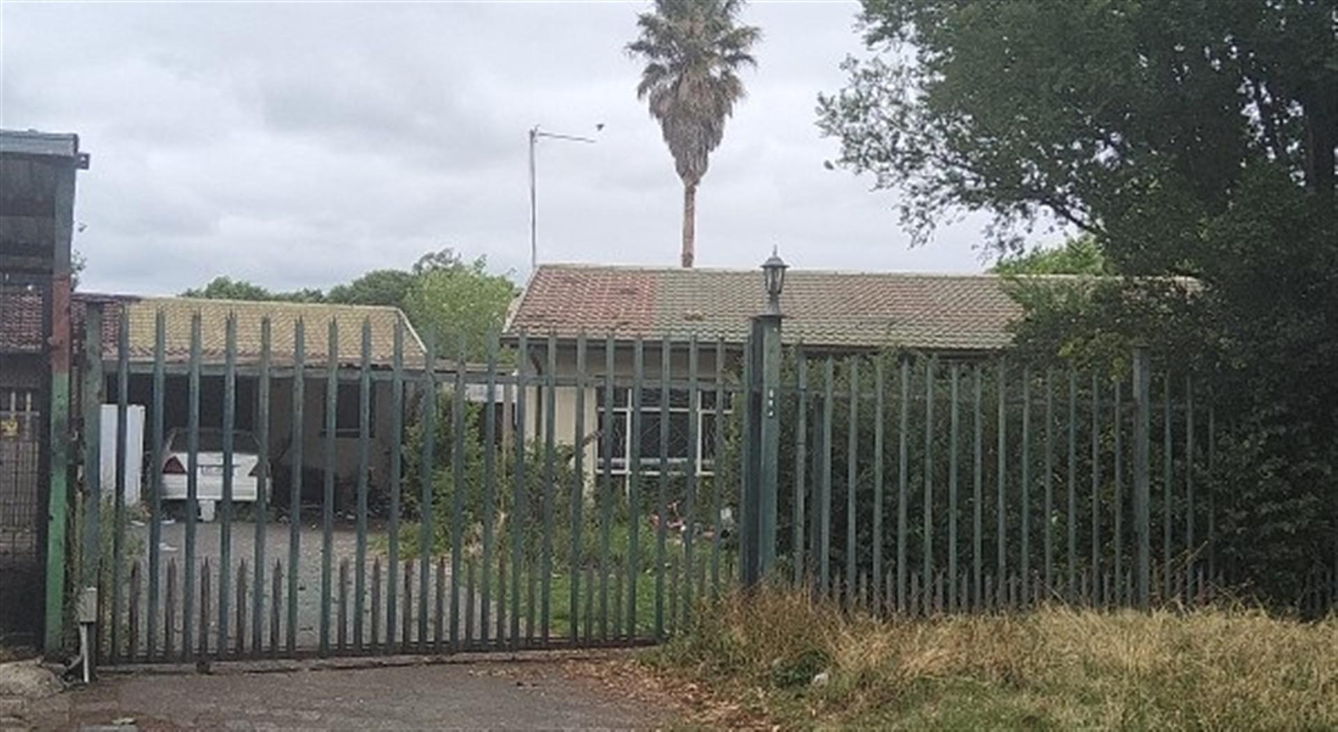 Front View of property in Secunda