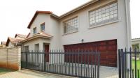 Front View of property in Waterkloof (Rustenburg)