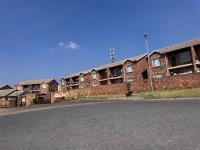 Front View of property in Chloorkop