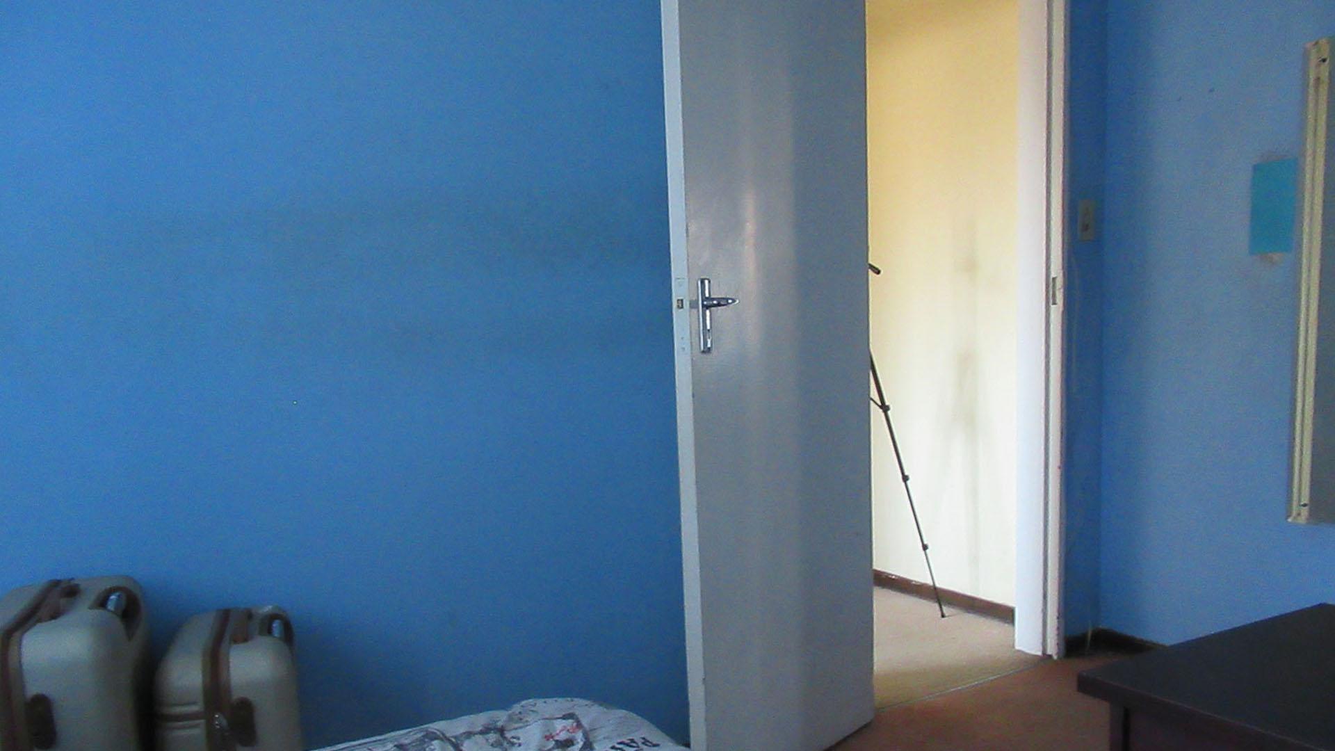 Bed Room 2 - 19 square meters of property in Parkhill Gardens