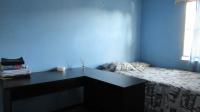 Bed Room 2 - 19 square meters of property in Parkhill Gardens