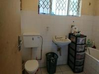 Bathroom 1 - 7 square meters of property in Mandini