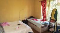 Bed Room 2 - 20 square meters of property in Mandini