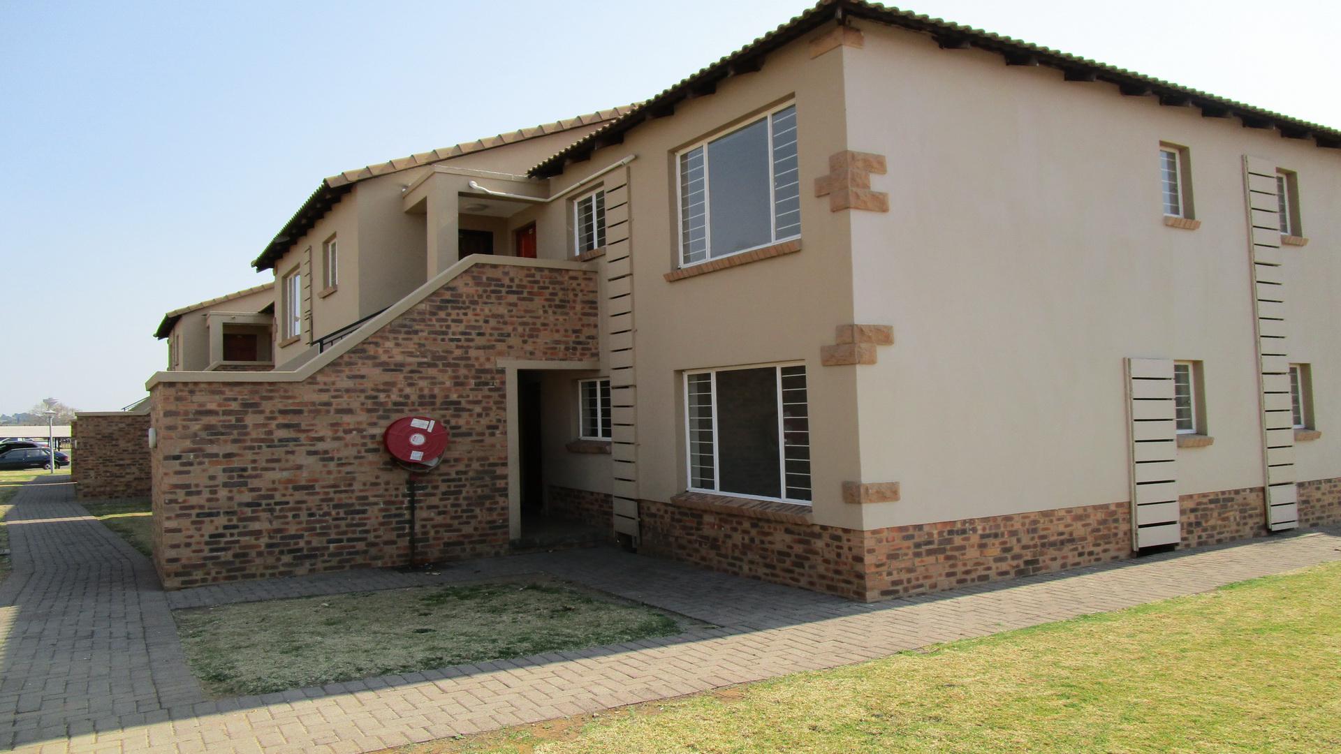 Front View of property in Emalahleni (Witbank) 