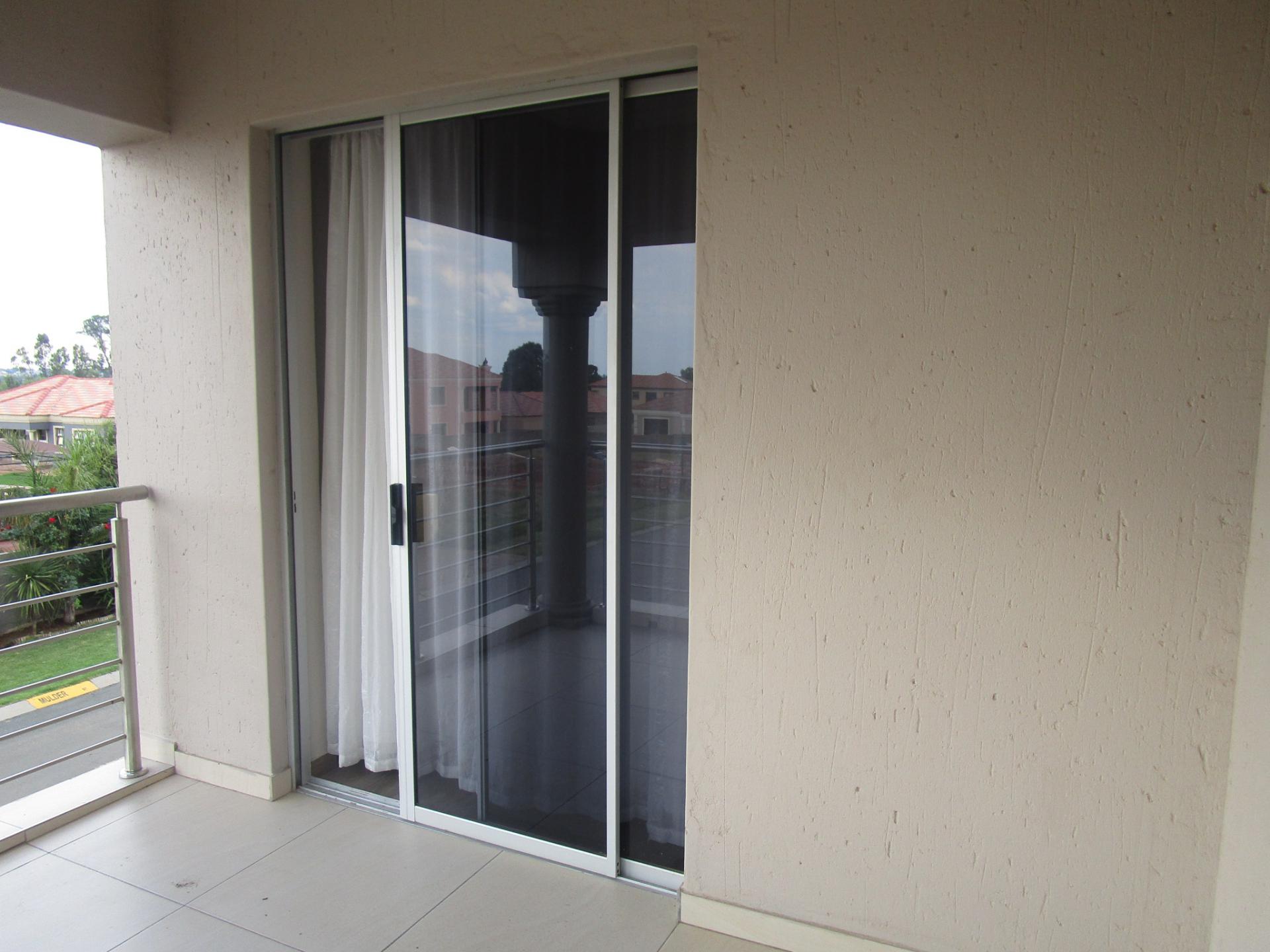 Balcony - 23 square meters of property in Brakpan