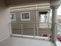 Balcony - 23 square meters of property in Brakpan