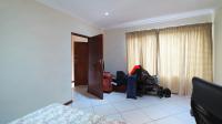 Bed Room 1 - 20 square meters of property in Tijger Vallei