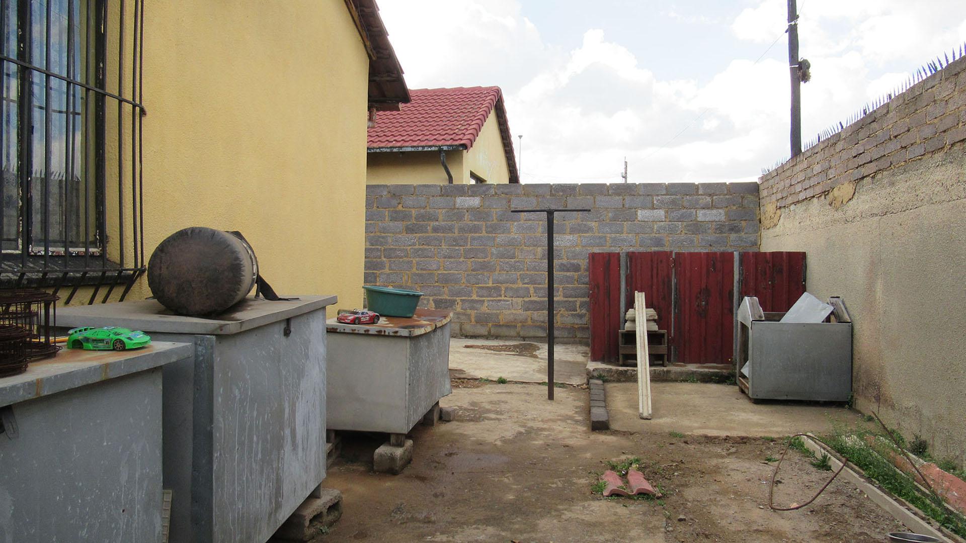 Backyard of property in Orlando West