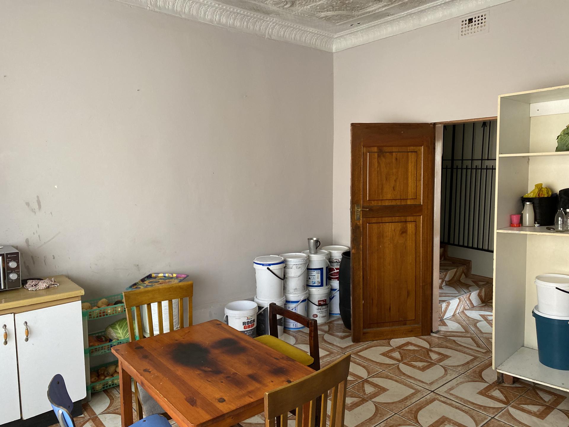 Rooms of property in Brixton