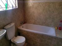 Main Bathroom - 4 square meters of property in Vosloorus