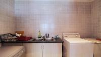 Scullery - 9 square meters of property in Tijger Vallei