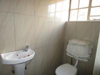 Bathroom 2 - 4 square meters of property in Eldorado Park AH