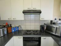 Kitchen - 7 square meters of property in Amorosa