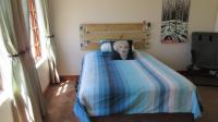 Bed Room 2 - 19 square meters of property in Herolds Bay