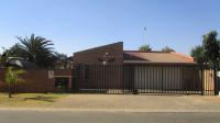 3 Bedroom 3 Bathroom House for Sale for sale in Glenmarais (Glen Marais)