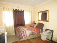 Main Bedroom - 14 square meters of property in Birchleigh
