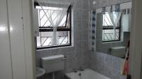 Bathroom 1 - 4 square meters of property in Pacaltsdorp