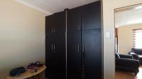 Bed Room 2 - 7 square meters of property in Cosmo City