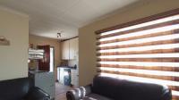 Lounges - 11 square meters of property in Cosmo City