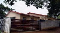 Front View of property in Amanzimtoti 