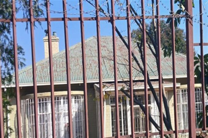 Standard Bank SIE Sale In Execution 2 Bedroom House for Sale in Kensington - JHB - MR189066