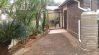 Front View of property in Amanzimtoti 