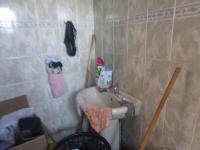 Bathroom 2 - 6 square meters of property in Birchleigh North