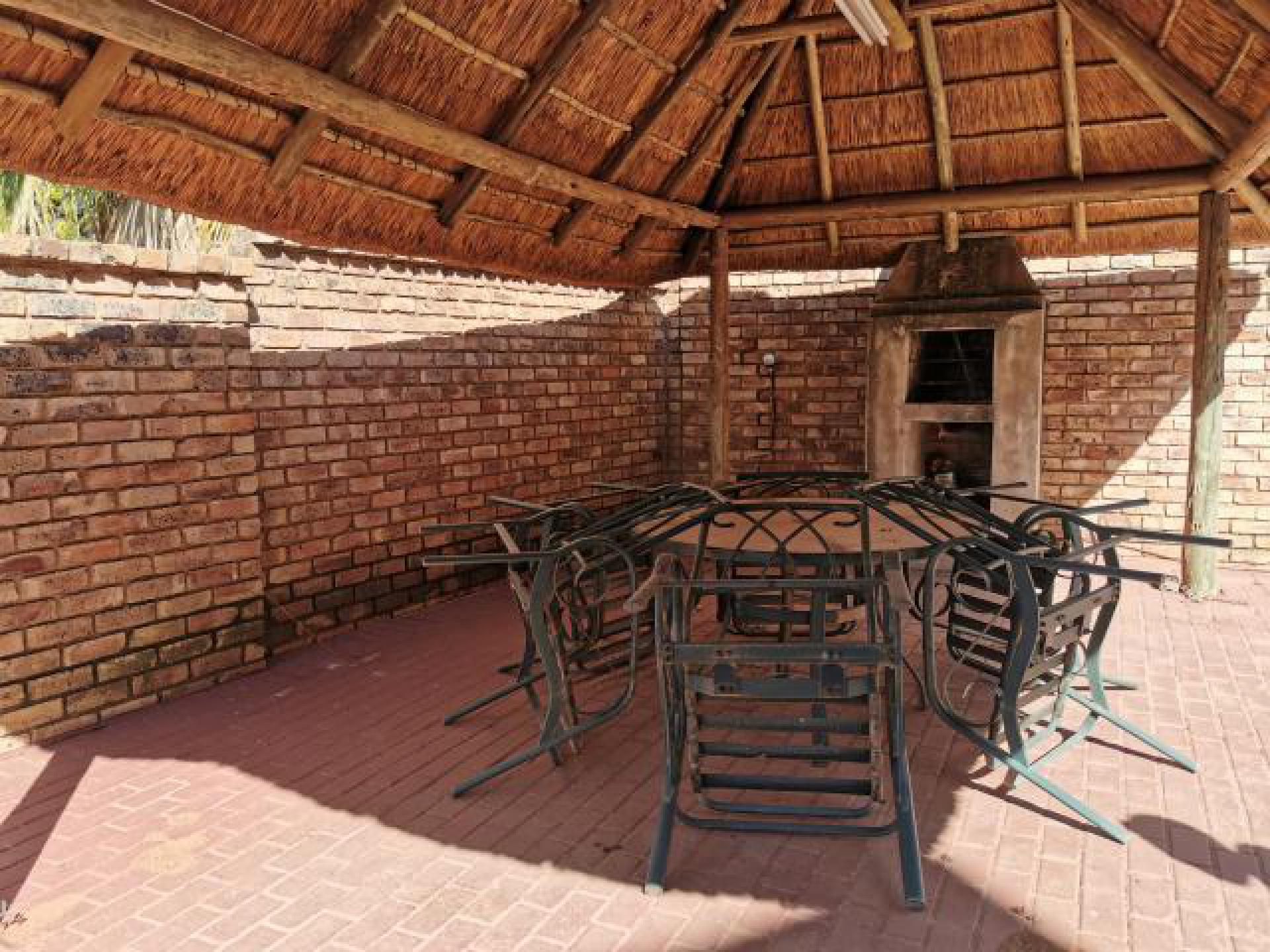 Entertainment of property in Amandasig