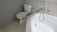 Main Bathroom - 7 square meters of property in Sparrebosch