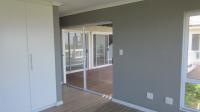 Main Bedroom - 21 square meters of property in Sparrebosch