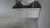 Bathroom 1 - 6 square meters of property in Sparrebosch