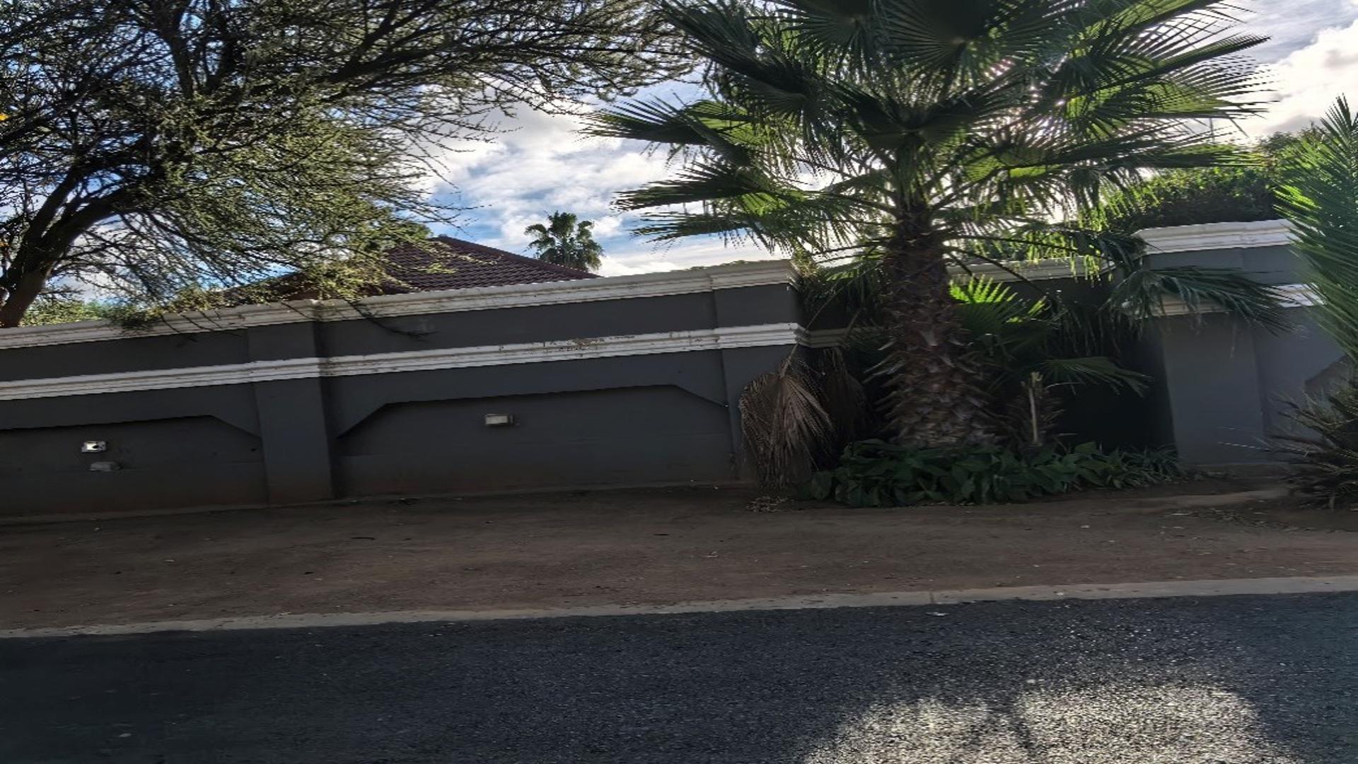 Front View of property in Mmabatho