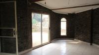 Patio - 24 square meters of property in Carletonville