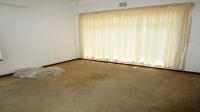 Main Bedroom - 20 square meters of property in Greenhills