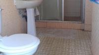 Bathroom 2 of property in Grantham Park