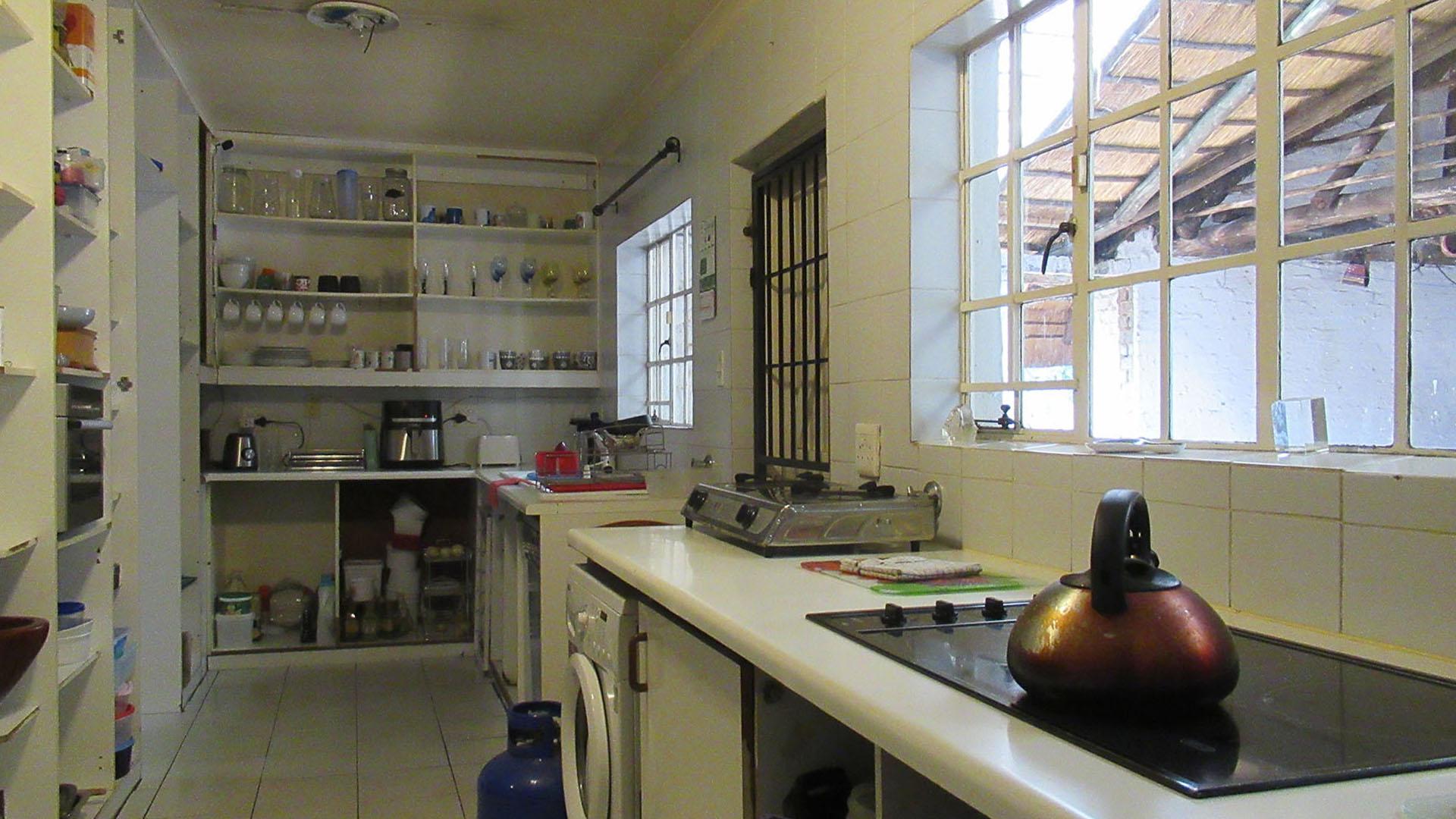 Kitchen - 21 square meters of property in Buccleuch