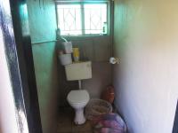 Guest Toilet - 2 square meters of property in Henley-on-Klip