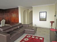 Lounges - 19 square meters of property in Parktown