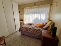 Bed Room 2 - 10 square meters of property in Terenure